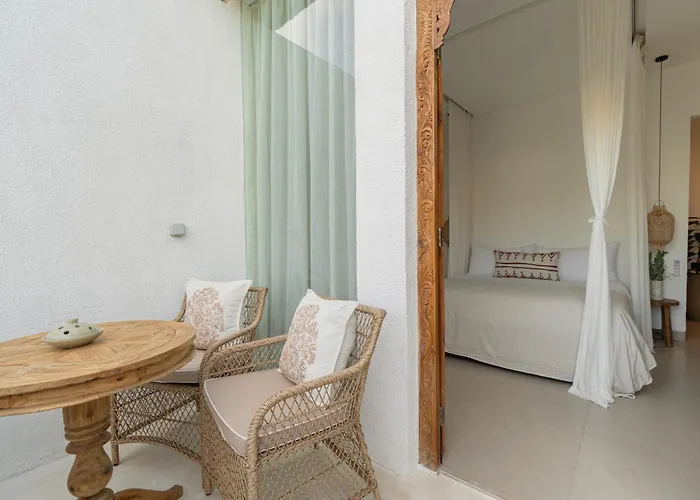 Hotel The Balangan - 2min To & 5min To Bali's Golf Uluwatu