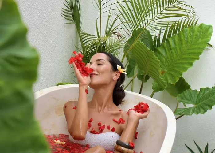 Hotel The Balangan - 2min To & 5min To Bali's Golf