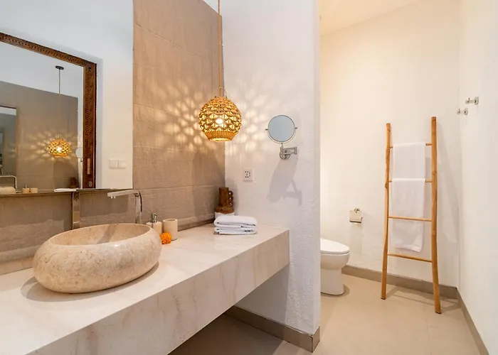 Hotel The Balangan - 2min To & 5min To Bali's Golf Uluwatu