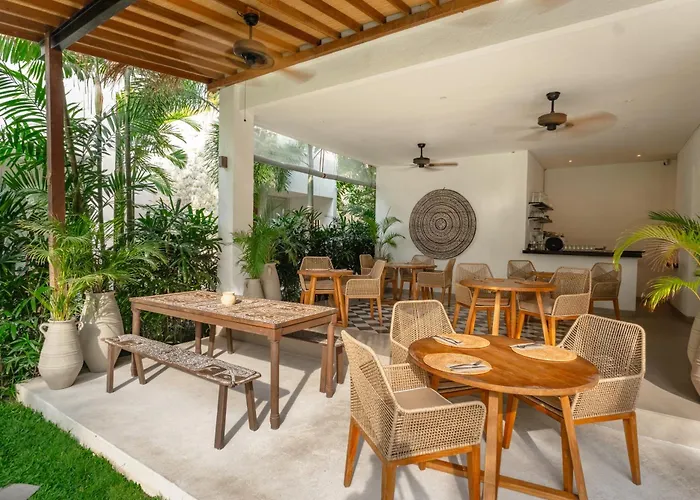 Hotel The Balangan - 2min To & 5min To Bali's Golf Uluwatu