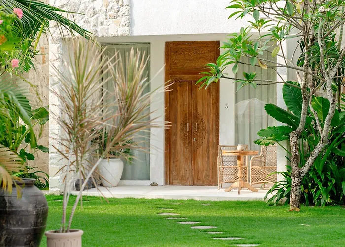 The Balangan - 2min To & 5min To Bali's Golf Hotel 4*