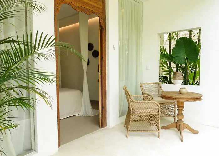 The Balangan - 2min To & 5min To Bali's Golf Hotel Uluwatu
